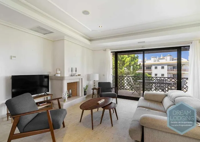 Rooftop 27 - Dream Apartman